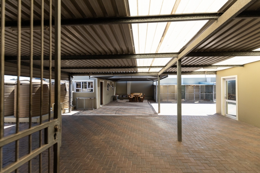 4 Bedroom Property for Sale in Bluewater Bay Eastern Cape